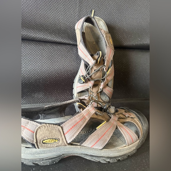 Keen Newport H2 Sport Sandals, Men’s Size 10.5 Brown, Gray with Red Accents - Picture 2 of 8